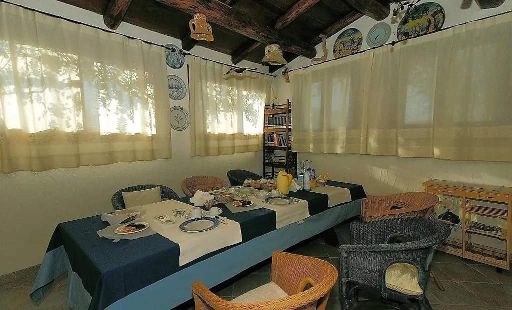산타테레사의갈루라 La Chicca Di Francesca B&B 3*,
